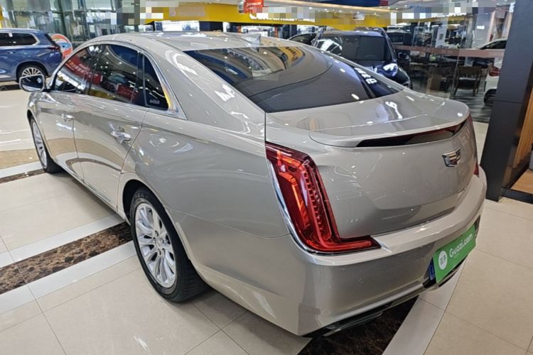 Used Cadillac XTS 2018 28T Elite Edition Rear Left 45 Deg