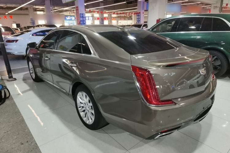 Used Cadillac XTS 2018 28T Elite Edition Rear Left 45 Deg
