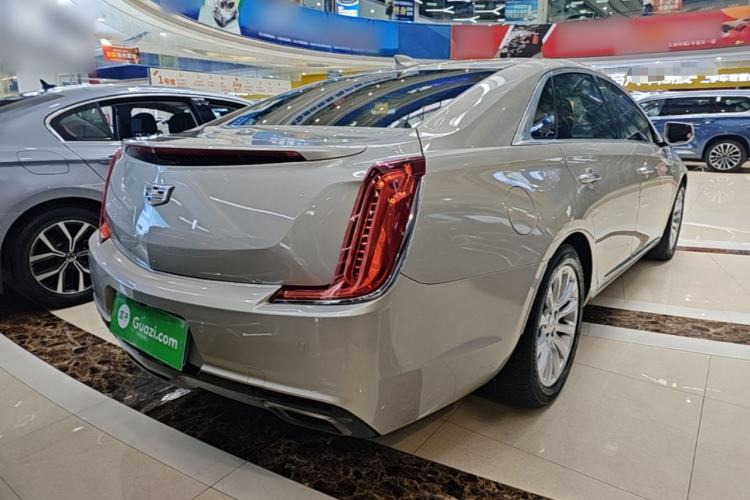 Used Cadillac XTS 2018 28T Elite Edition Rear Right 45 Deg