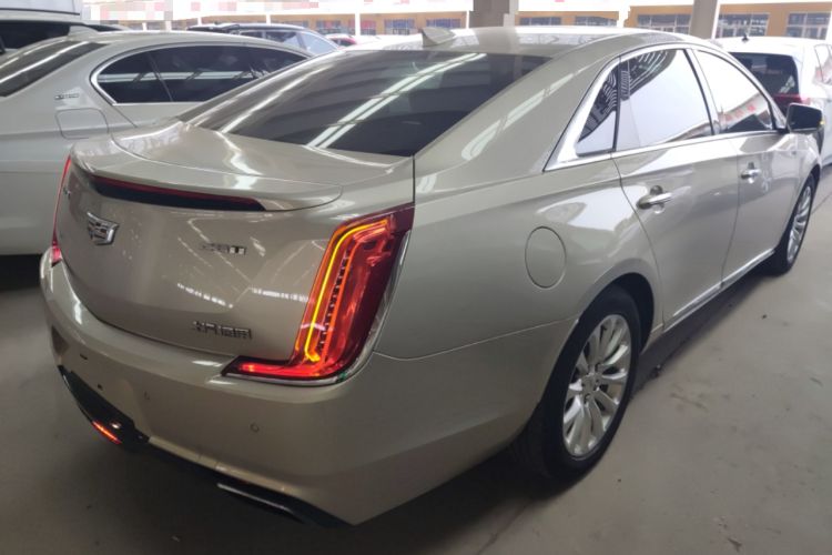 Used Cadillac XTS 2018 28T Elite Edition Rear Right 45 Deg