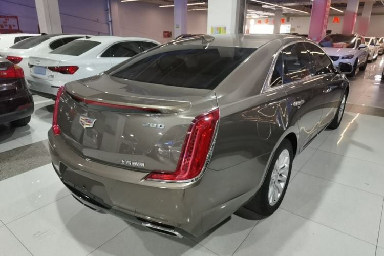 Used Cadillac XTS 2018 28T Elite Edition Rear Right 45 Deg