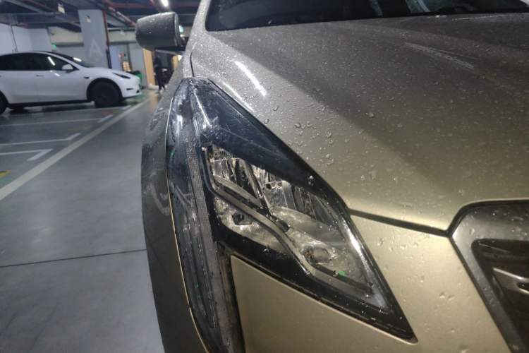 Used Cadillac XTS 2018 28T Elite Edition Right Front Headlight