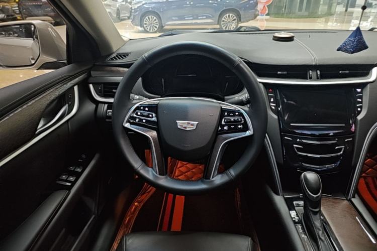 Used Cadillac XTS 2018 28T Elite Edition Steering Wheel