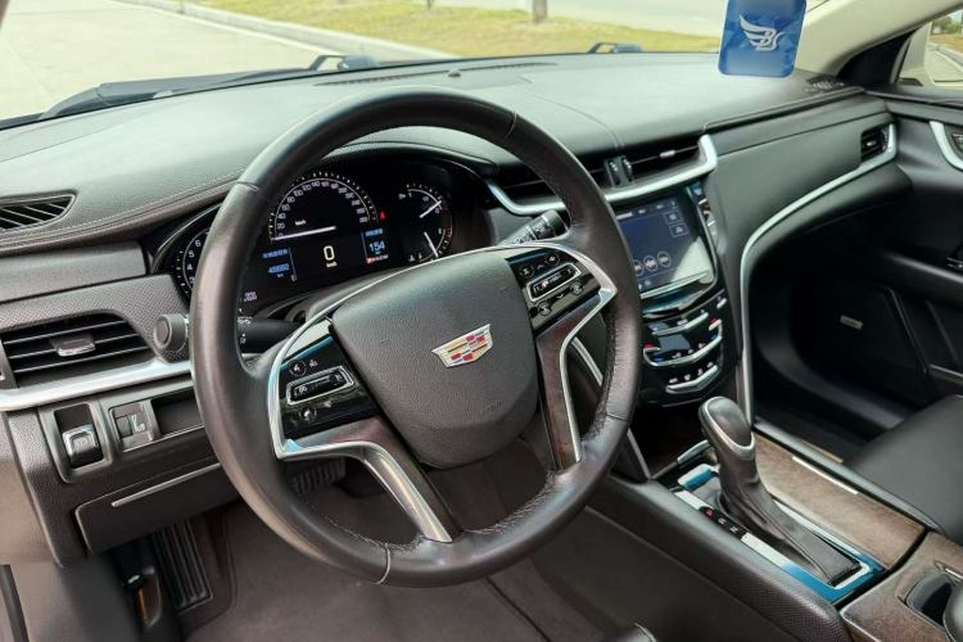 Used Cadillac XTS 2018 28T Tech Edition Steering Wheel