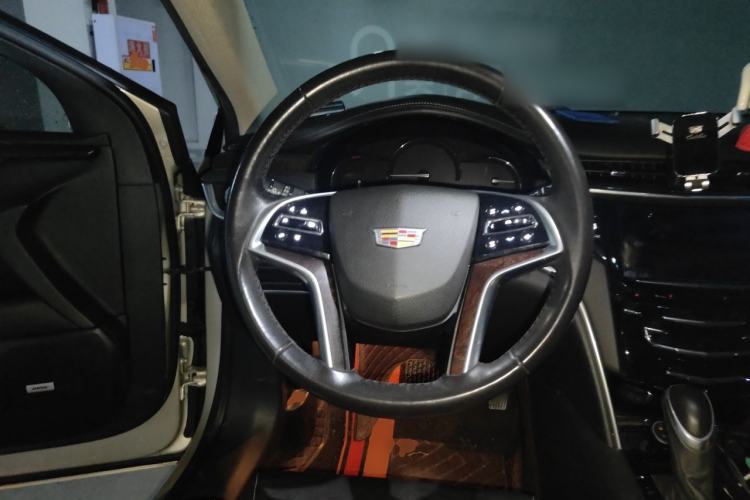 Used Cadillac XTS 2018 28T Elite Edition Steering Wheel