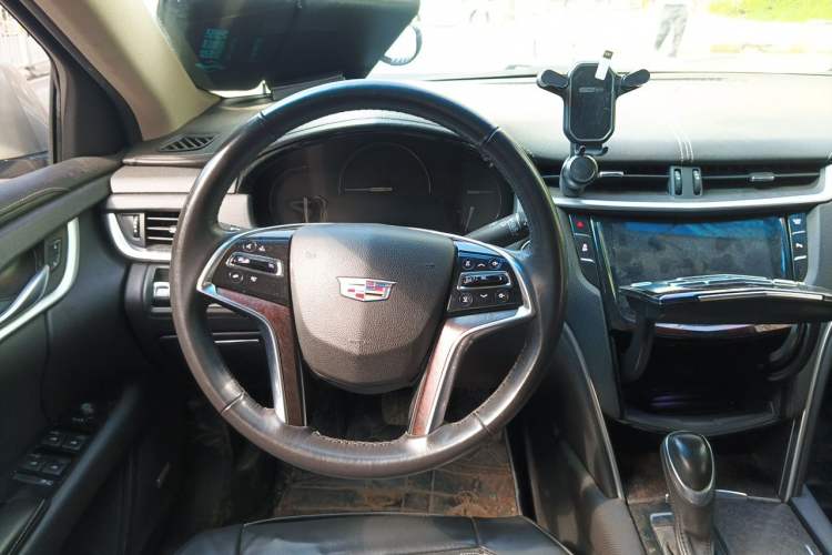 Used Cadillac XTS 2018 28T Tech Edition Steering Wheel