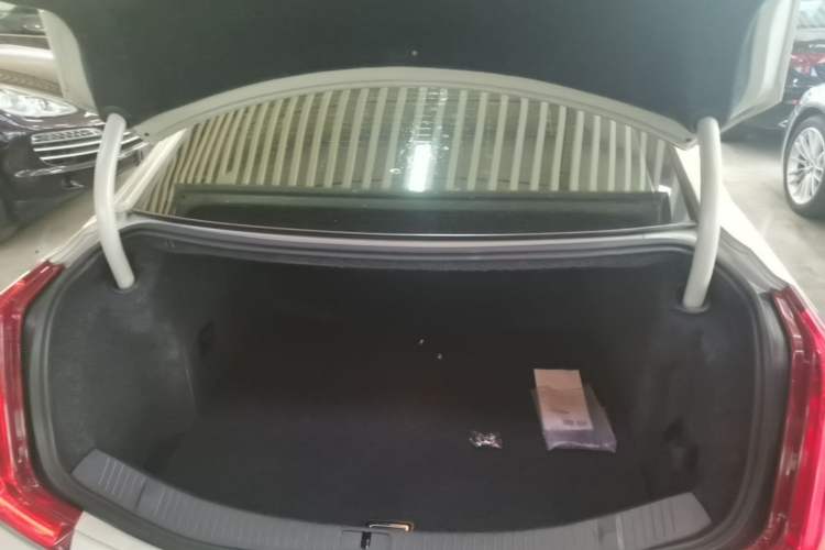 Used Cadillac XTS 2018 28T Tech Edition Trunk