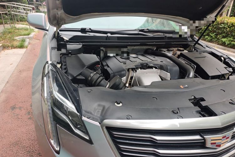 Used Cadillac XTS 2018 28T Elite Edition Engine Bay Right