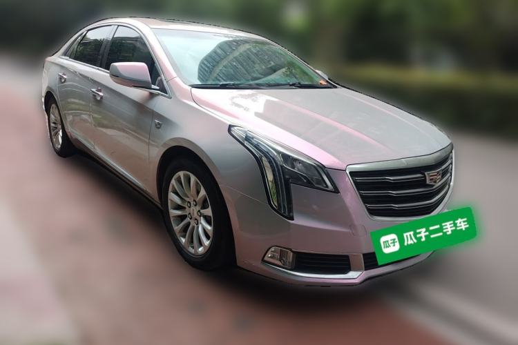 Used Cadillac XTS 2018 28T Elite Edition Front Right 45 Deg