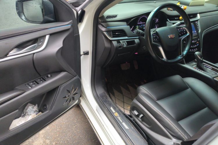 Used Cadillac XTS 2018 28T Tech Edition Driver Seat