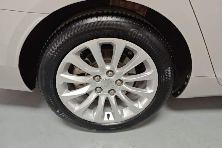 Used Cadillac XTS 2018 28T Elite Edition Exterior 8