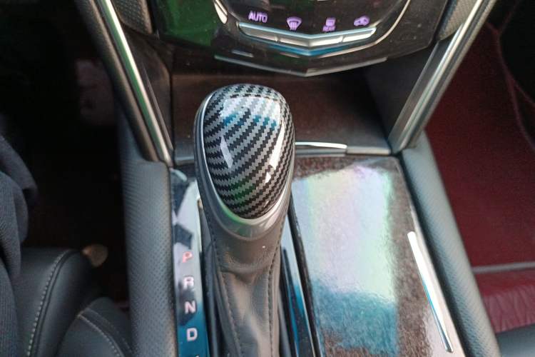 Used Cadillac XTS 2018 28T Tech Edition Gear Lever