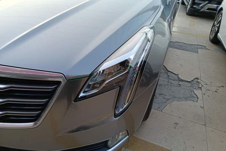 Used Cadillac XTS 2018 28T Tech Edition Left Front Headlight