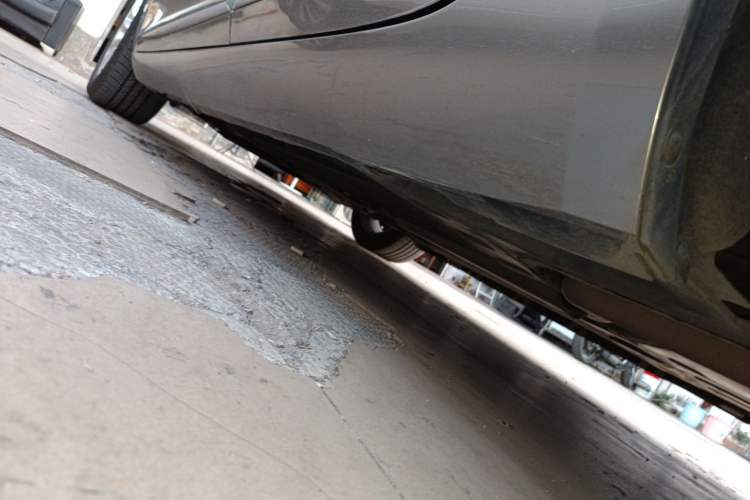 Used Cadillac XTS 2018 28T Tech Edition Left Side Sill