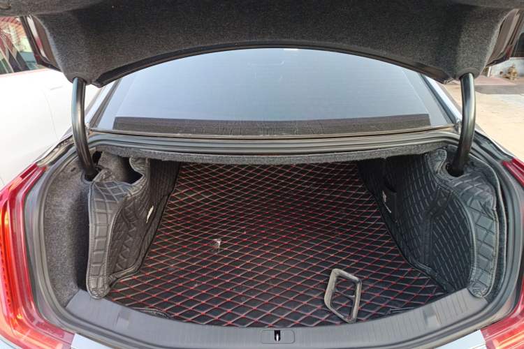 Used Cadillac XTS 2018 28T Tech Edition Trunk
