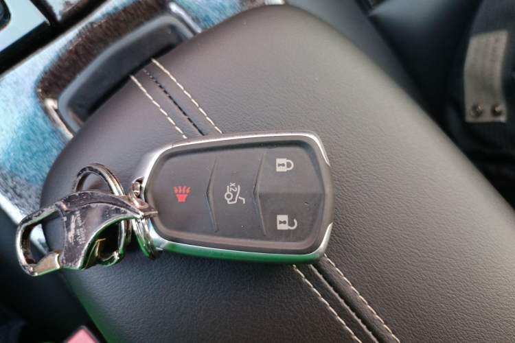 Used Cadillac XTS 2018 28T Tech Edition Vehicle Key
