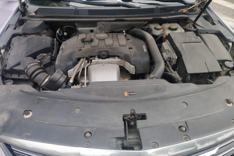 Used Cadillac XTS 2018 28T Elite Edition Engine Bay