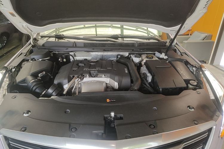Used Cadillac XTS 2018 28T Tech Edition Engine Bay