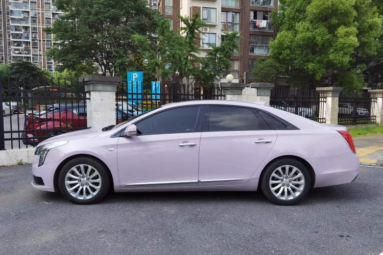 Used Cadillac XTS 2018 28T Tech Edition Exterior 2