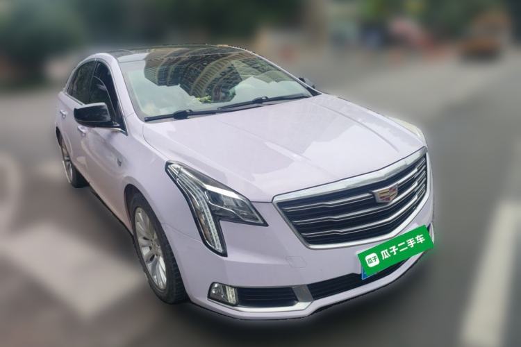 Used Cadillac XTS 2018 28T Elite Edition Front Right 45 Deg