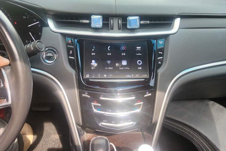 Used Cadillac XTS 2018 28T Tech Edition Audio And AC Panel