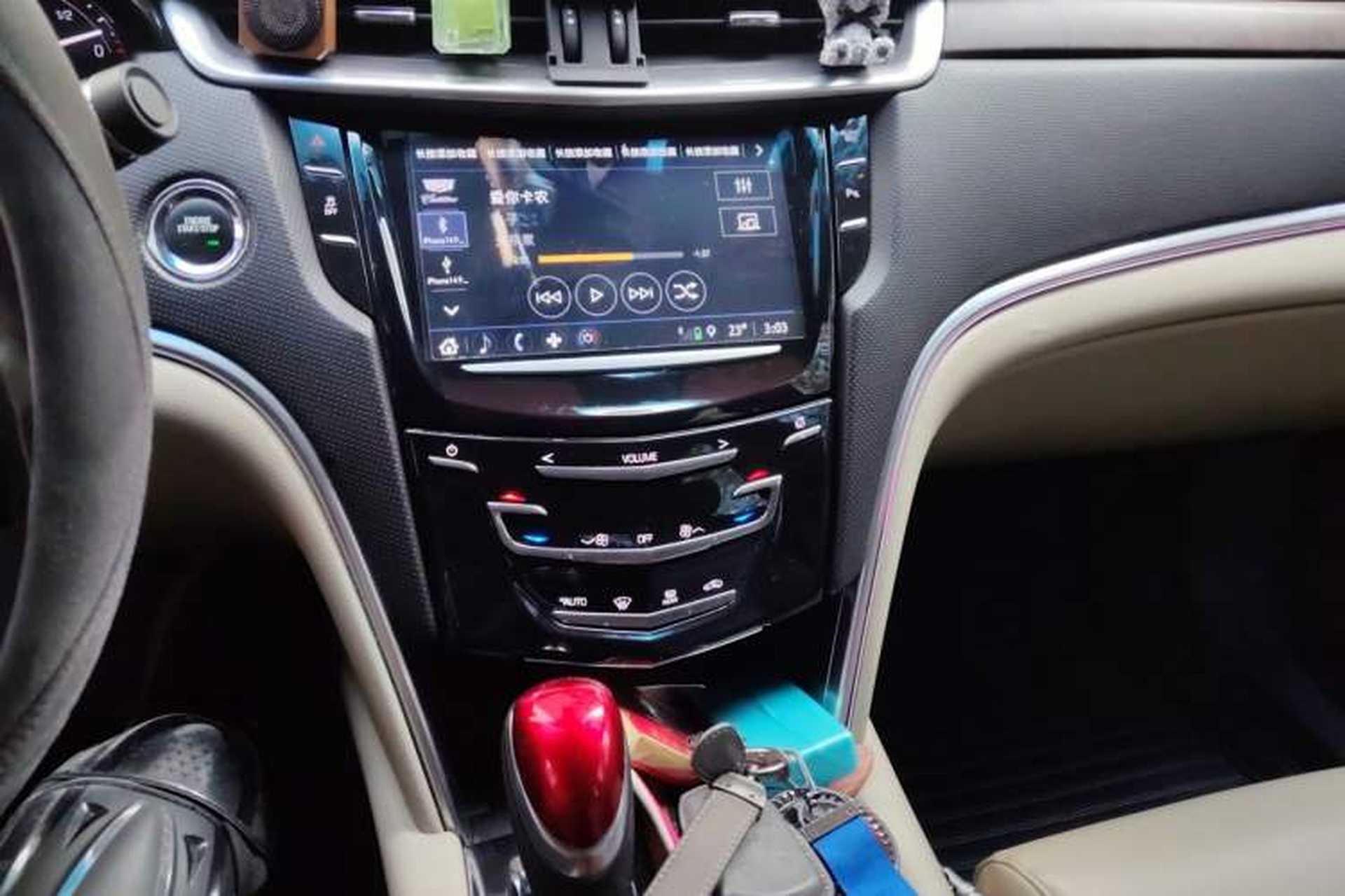 Used Cadillac XTS 2018 28T Tech Edition Audio And AC Panel