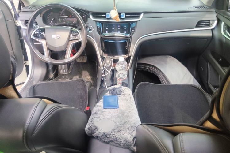 Used Cadillac XTS 2018 28T Tech Edition Center Console