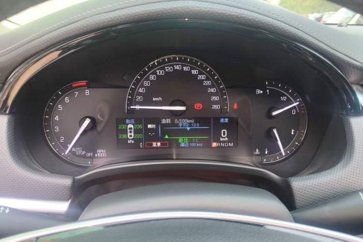 Used Cadillac XTS 2018 28T Tech Edition Instrument Cluster