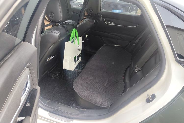 Used Cadillac XTS 2018 28T Tech Edition Left Rear Seat
