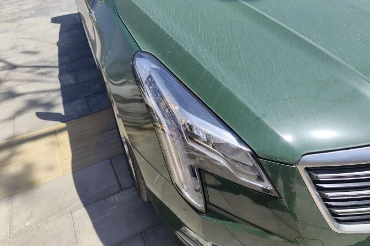 Used Cadillac XTS 2018 28T Elite Edition Right Front Headlight