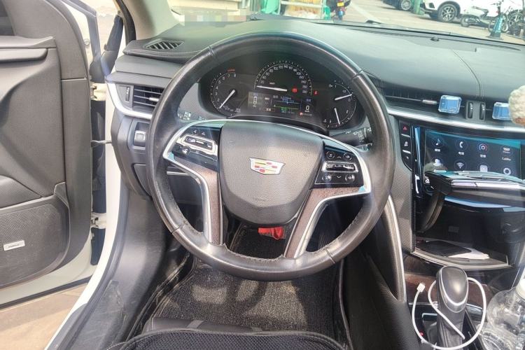 Used Cadillac XTS 2018 28T Tech Edition Steering Wheel