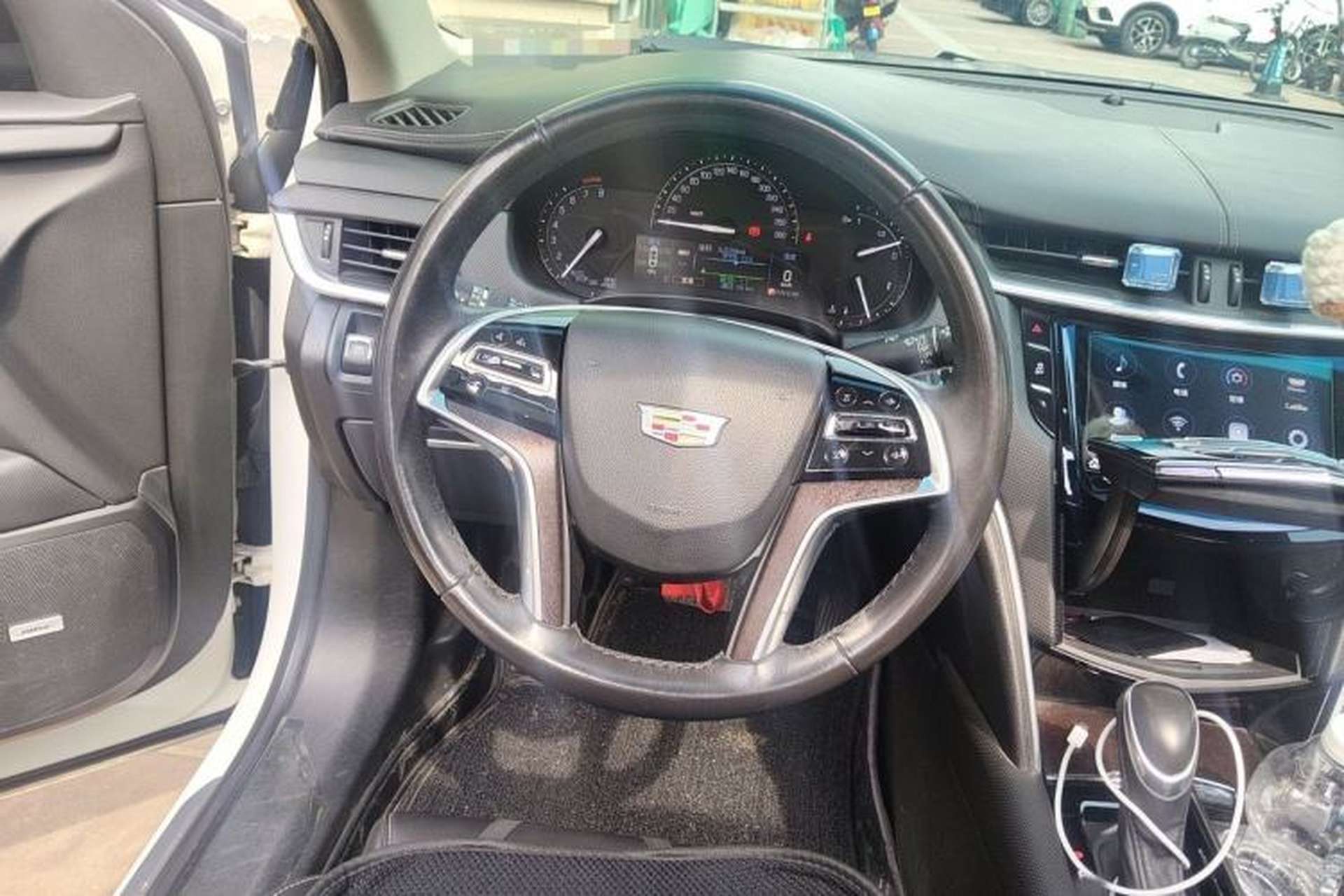 Used Cadillac XTS 2018 28T Tech Edition Steering Wheel