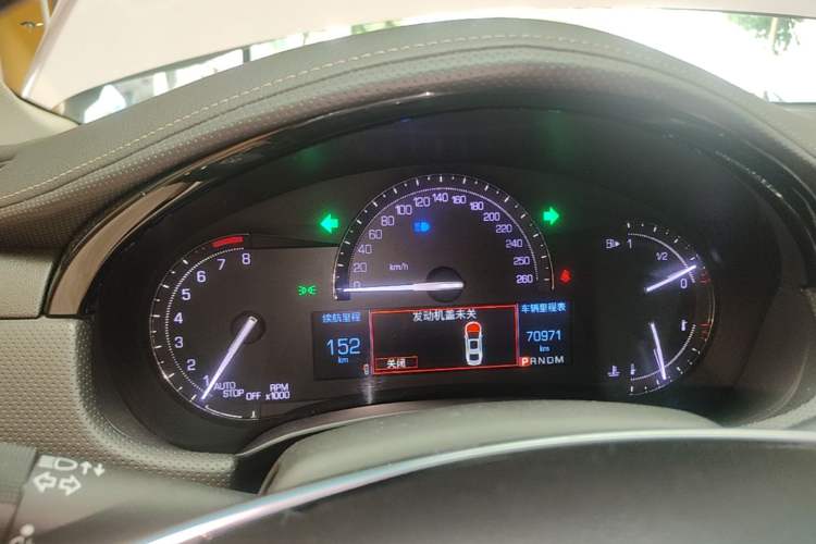 Used Cadillac XTS 2018 28T Tech Edition Instrument Cluster