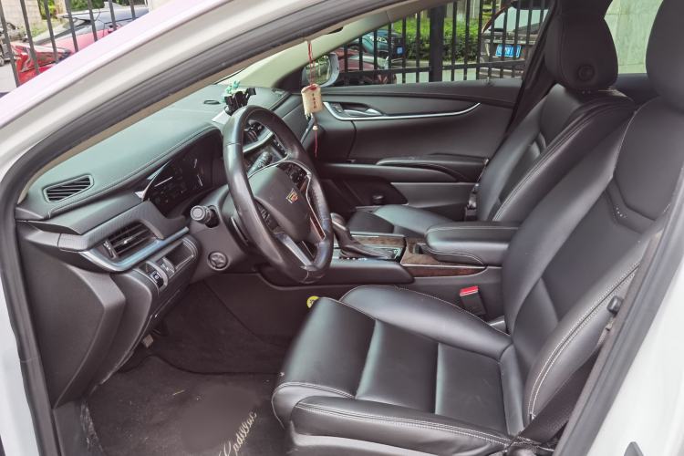 Used Cadillac XTS 2018 28T Tech Edition Interior 1