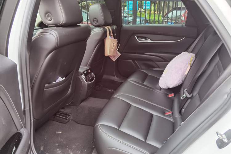 Used Cadillac XTS 2018 28T Tech Edition Interior 2