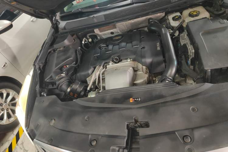Used Cadillac XTS 2018 28T Tech Edition Engine Bay Right