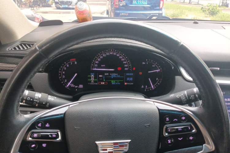 Used Cadillac XTS 2018 28T Tech Edition Instrument Cluster