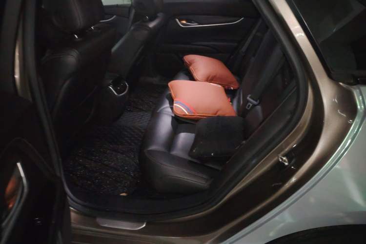 Used Cadillac XTS 2018 28T Tech Edition Left Rear Seat