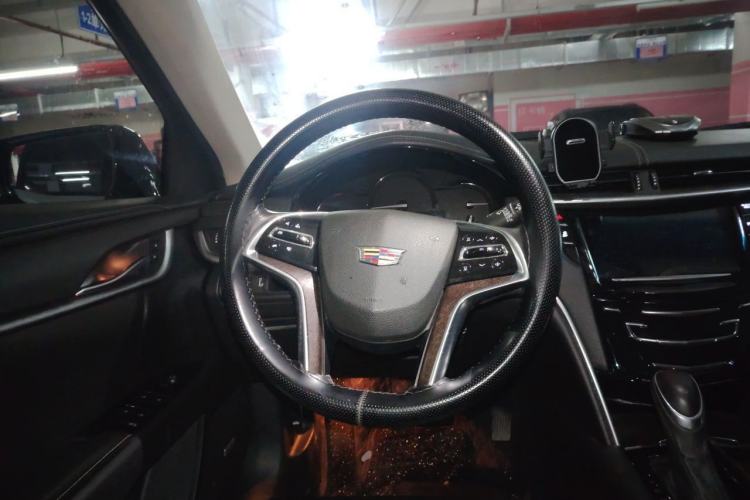 Used Cadillac XTS 2018 28T Tech Edition Steering Wheel