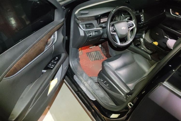 Used Cadillac XTS 2018 28T Elite Edition Driver Seat