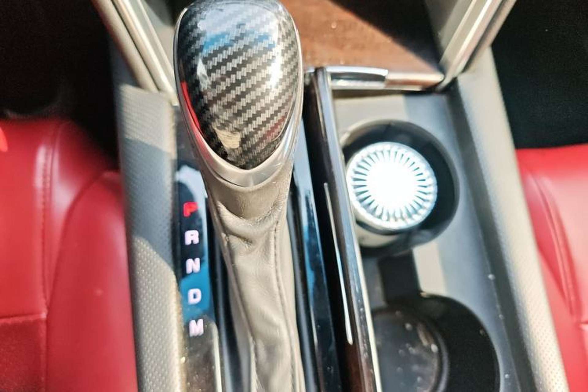 Used Cadillac XTS 2018 28T Elite Edition Gear Lever