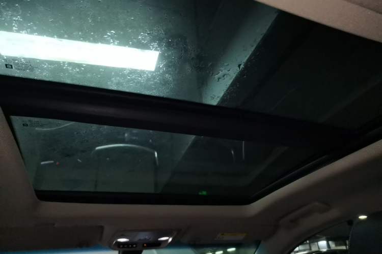 Used Cadillac XTS 2018 28T Elite Edition Headliner