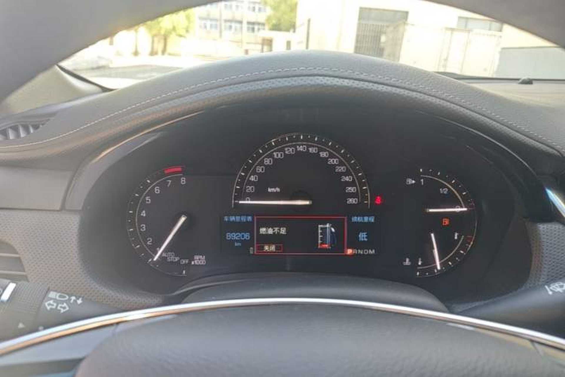 Used Cadillac XTS 2018 28T Tech Edition Instrument Cluster