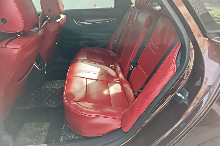 Used Cadillac XTS 2018 28T Elite Edition Interior 4