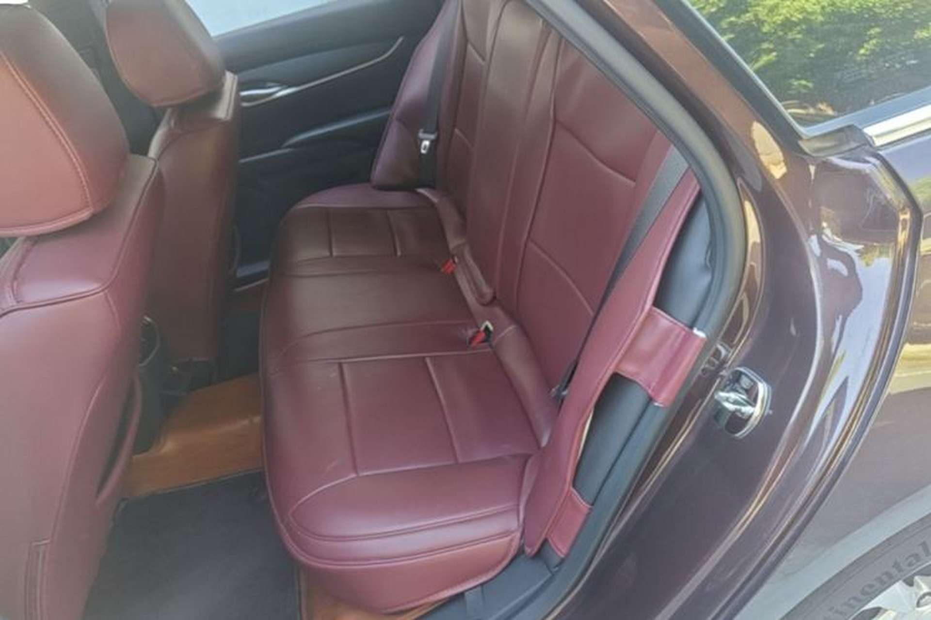 Used Cadillac XTS 2018 28T Tech Edition Left Rear Seat