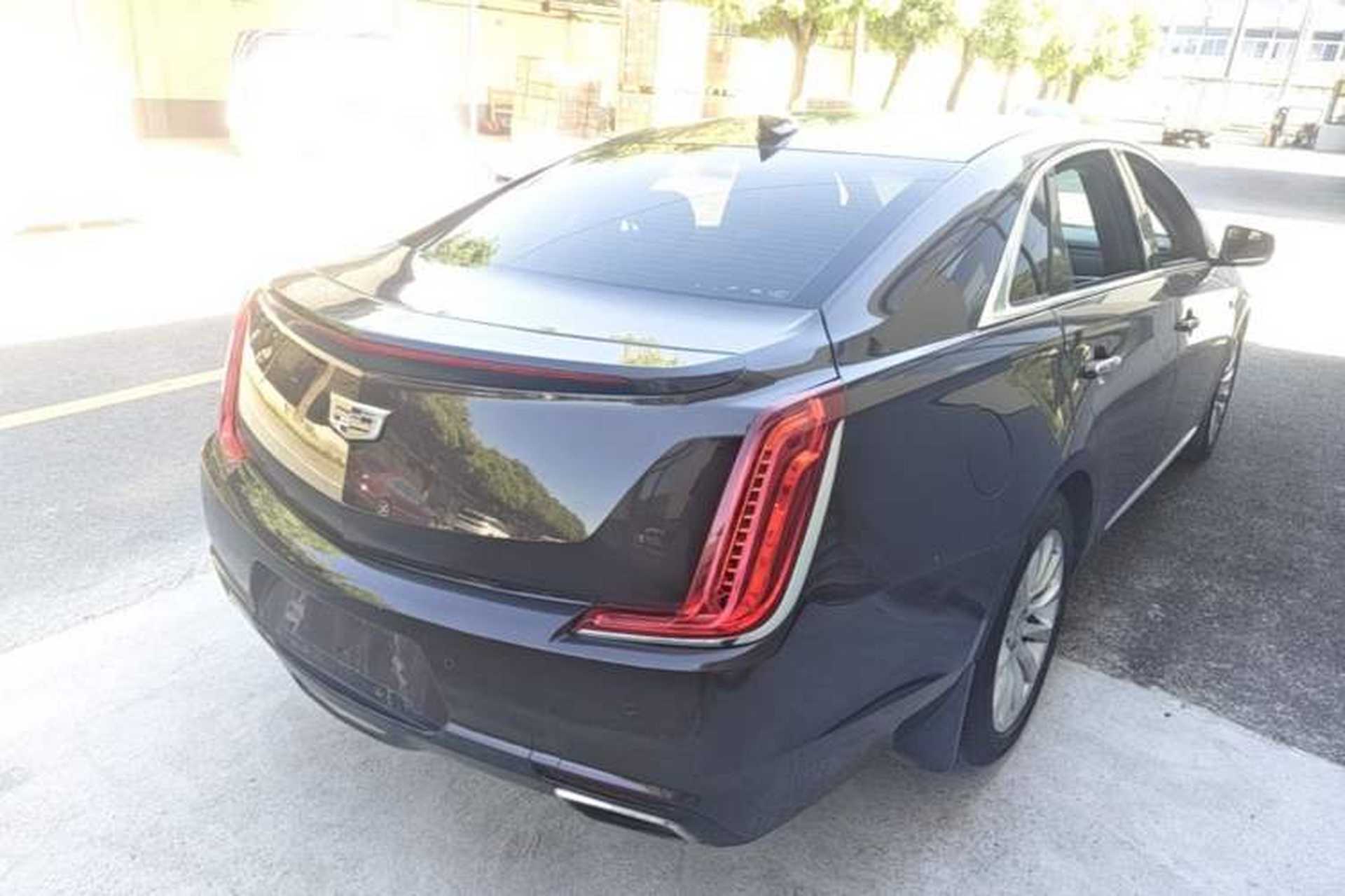 Used Cadillac XTS 2018 28T Tech Edition Rear Right 45 Deg