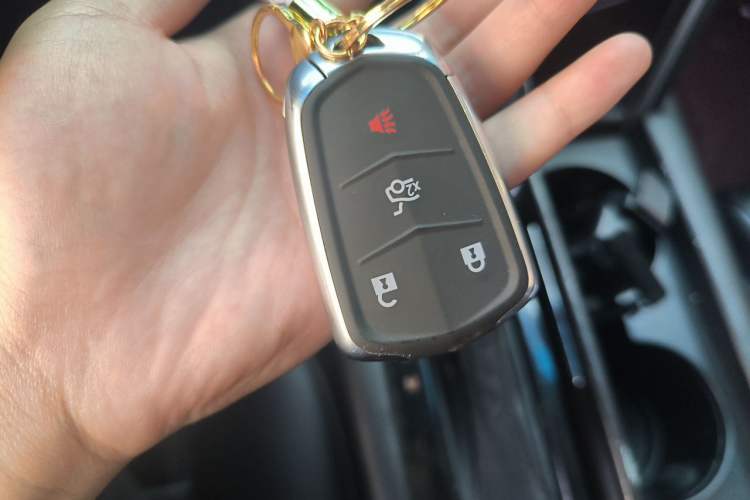Used Cadillac XTS 2018 28T Tech Edition Vehicle Key