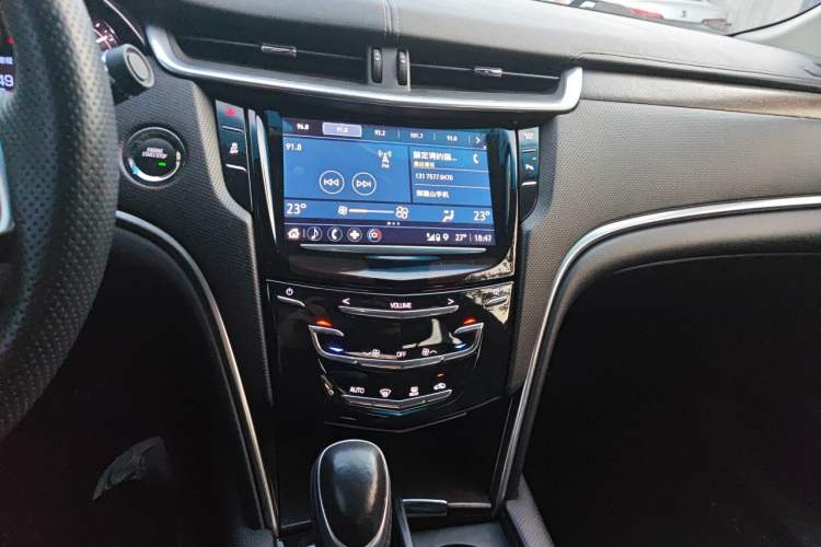 Used Cadillac XTS 2018 28T Elite Edition Audio And AC Panel