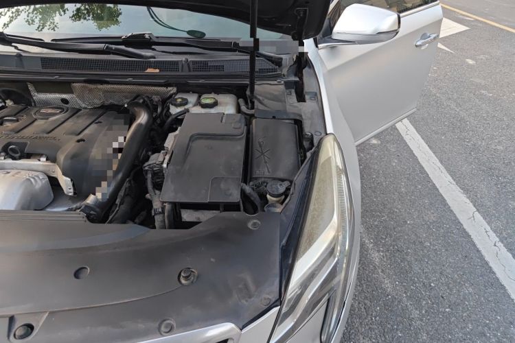 Used Cadillac XTS 2018 28T Elite Edition Engine Bay Left