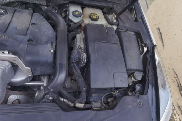 Used Cadillac XTS 2018 28T Tech Edition Engine Bay Left
